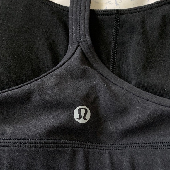 lululemon athletica Black Flow Y Nulu Bra size 10 - Picture 7 of 7